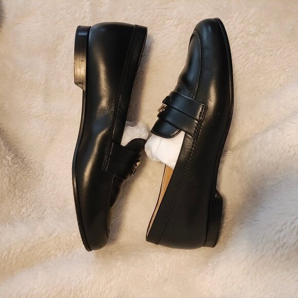 CHANEL Black Loafers 36/6 - Picture 2 of 12